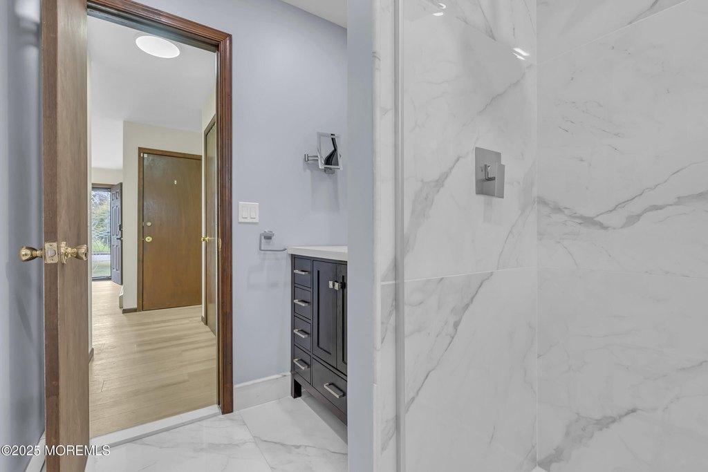 Toms River, New Jersey, 08753, United States, 3 Bedrooms Bedrooms, ,2 BathroomsBathrooms,Residential,Forsale,1994030