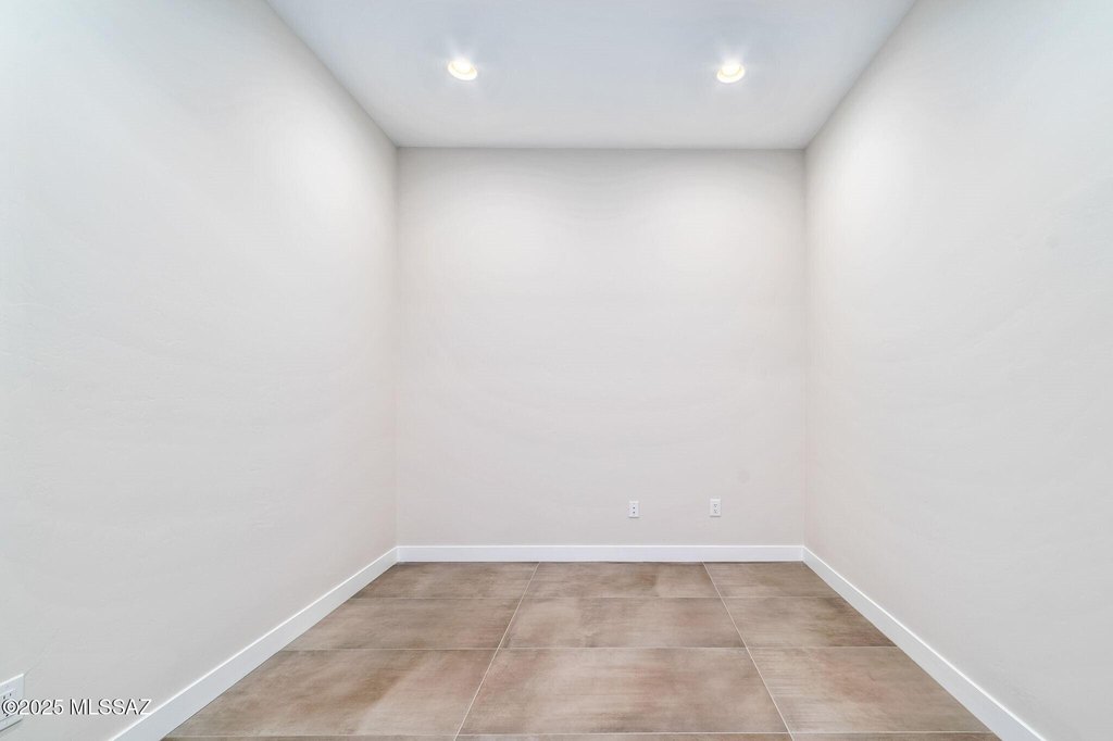 Tucson, Arizona, 85750, United States, 3 Bedrooms Bedrooms, ,3.5 BathroomsBathrooms,Residential,Forsale,1990097