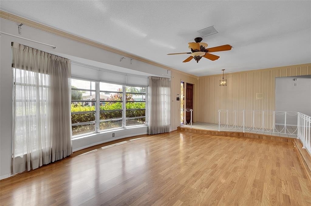 Hollywood, Florida, 33021, United States, 3 Bedrooms Bedrooms, ,2 BathroomsBathrooms,Residential,Forsale,1927555