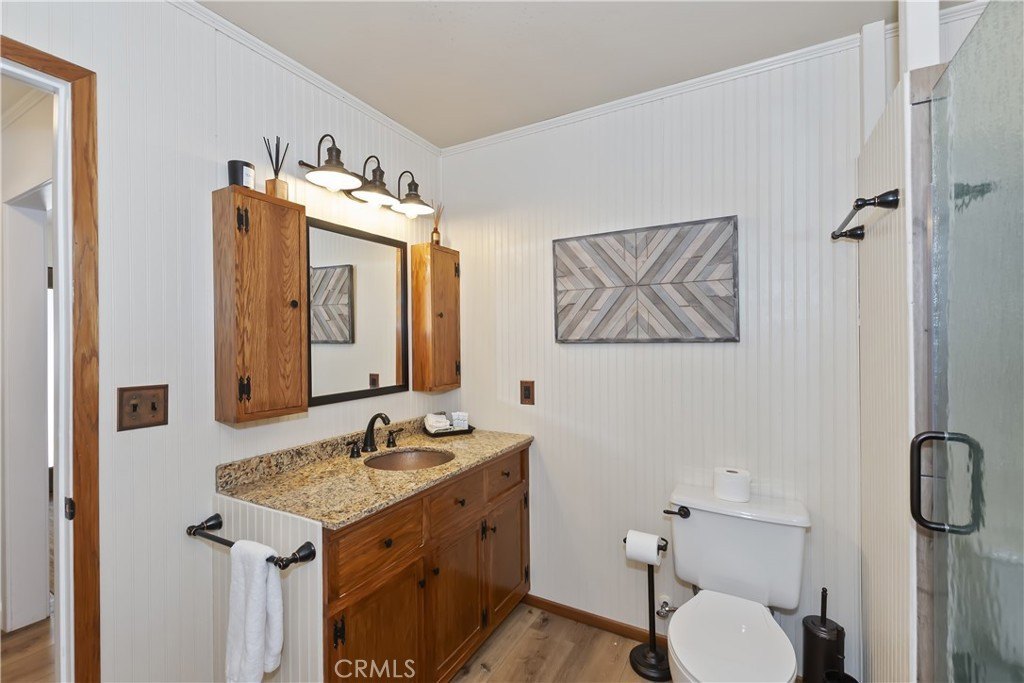 Lake Arrowhead, California, 92352, United States, 4 Bedrooms Bedrooms, ,2 BathroomsBathrooms,Residential,Forsale,2004074