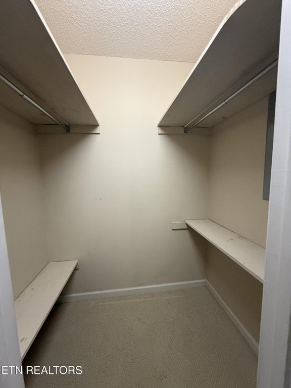 Alcoa, Tennessee, 37701, United States, 3 Bedrooms Bedrooms, ,2.5 BathroomsBathrooms,Residential,Forsale,1973607