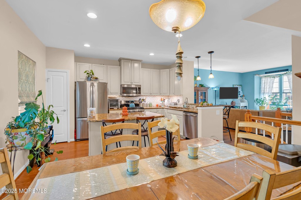 Brick, New Jersey, 08723, United States, 2 Bedrooms Bedrooms, ,2.5 BathroomsBathrooms,Residential,Forsale,1994026