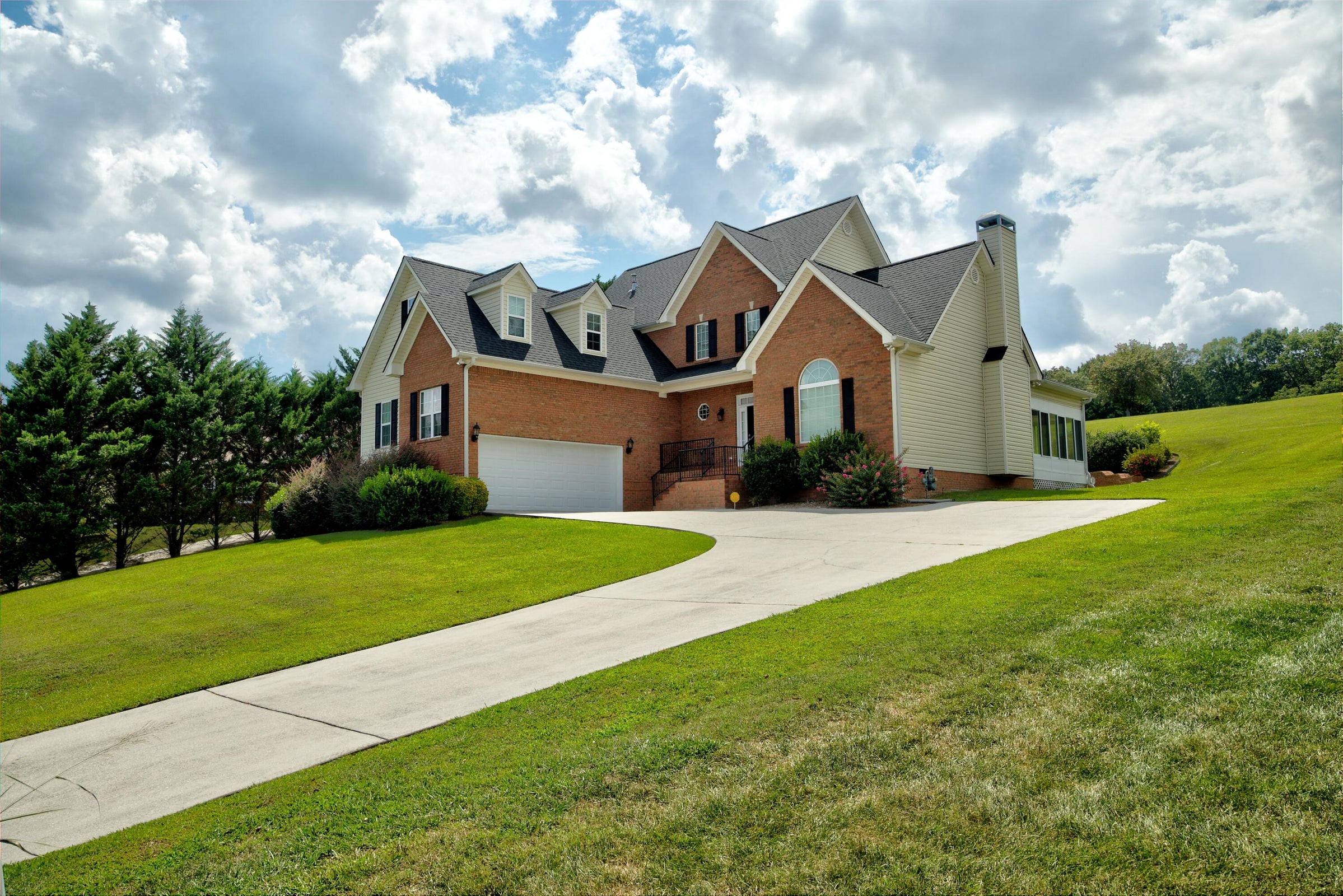 Ringgold, Georgia, 30736, United States, 3 Bedrooms Bedrooms, ,2 BathroomsBathrooms,Residential,Forsale,1995314