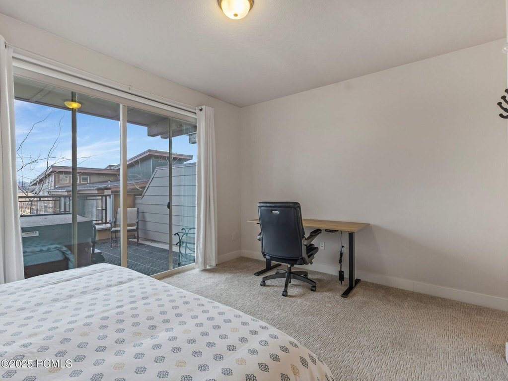 Park City, Utah, 84098, United States, 2 Bedrooms Bedrooms, ,2 BathroomsBathrooms,Residential,Forsale,2000239