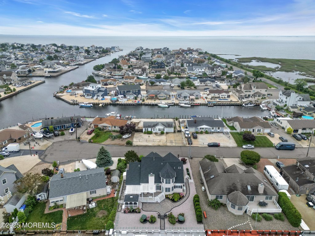 Forked River, New Jersey, 08731, United States, 2 Bedrooms Bedrooms, ,1 BathroomBathrooms,Residential,Forsale,1945952