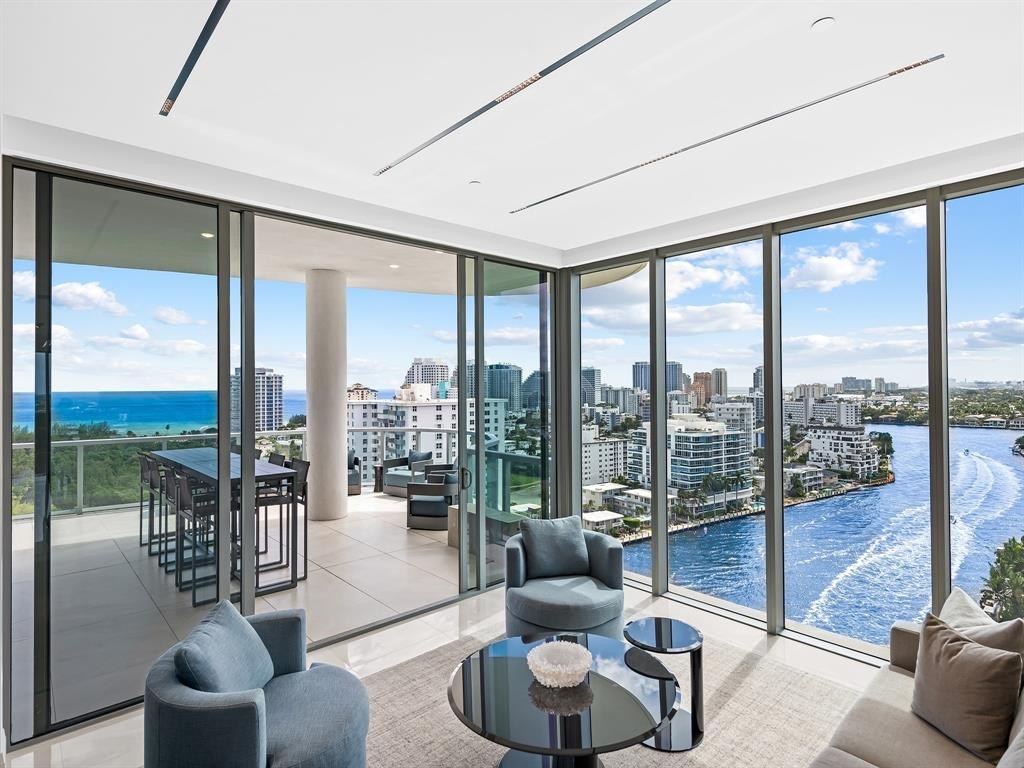 Fort Lauderdale, Florida, 33304, United States, 3 Bedrooms Bedrooms, ,3.5 BathroomsBathrooms,Residential,Forsale,1994074