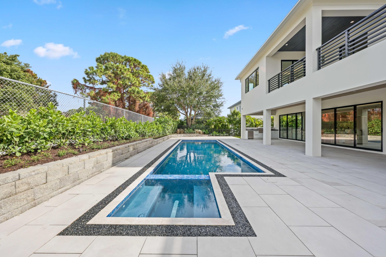 Boynton Beach, Florida, 33435, United States, 5 Bedrooms Bedrooms, ,5 BathroomsBathrooms,Residential,Forsale,1929743