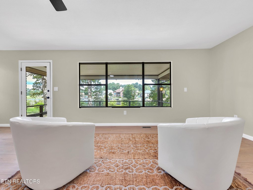 Crossville, Tennessee, 38572, United States, 3 Bedrooms Bedrooms, ,3 BathroomsBathrooms,Residential,Forsale,1959680