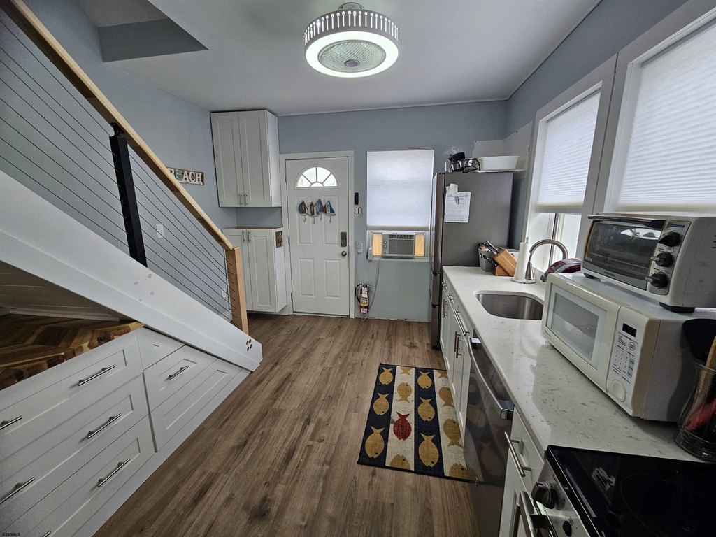 Ventnor, New Jersey, 08406, United States, 6 Bedrooms Bedrooms, ,4 BathroomsBathrooms,Residential,Forsale,1994159