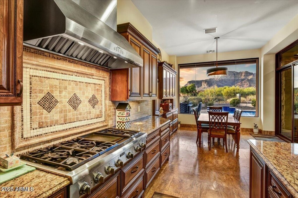 Gold Canyon, Arizona, 85118, United States, 3 Bedrooms Bedrooms, ,4 BathroomsBathrooms,Residential,Forsale,1884331