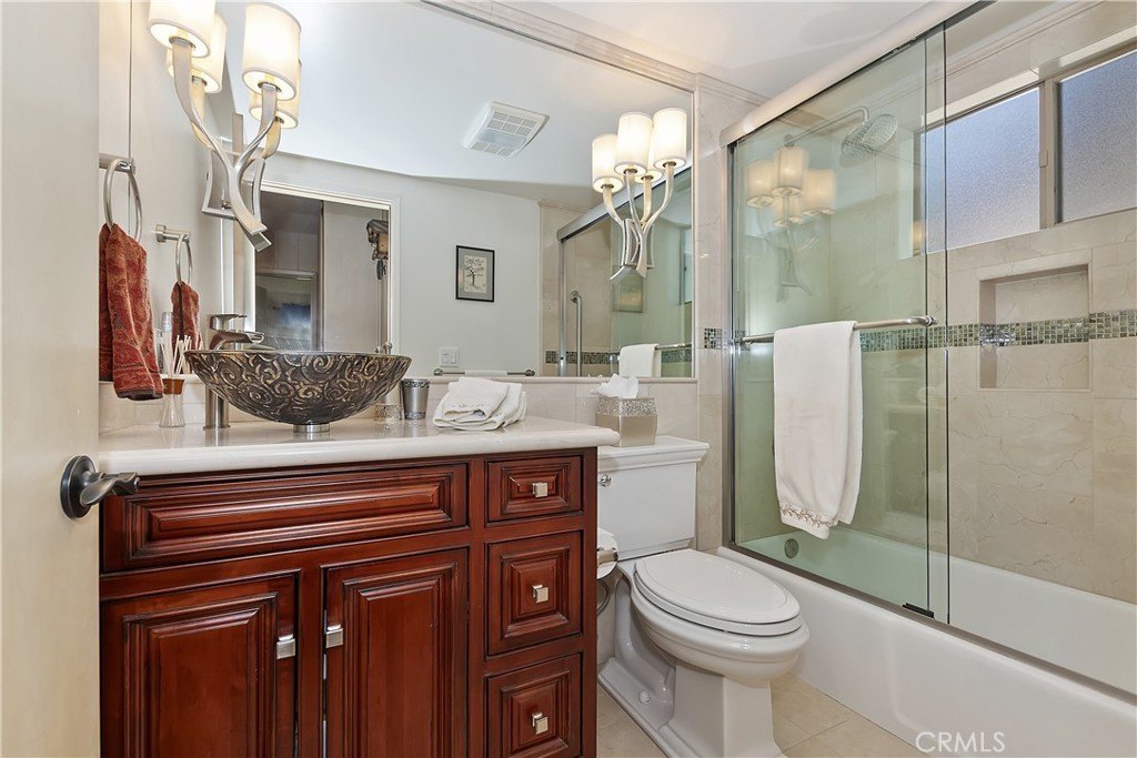 Lake Arrowhead, California, 92352, United States, 4 Bedrooms Bedrooms, ,4 BathroomsBathrooms,Residential,Forsale,2004002