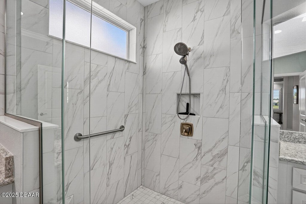 Daytona Beach, Florida, 32124, United States, 2 Bedrooms Bedrooms, ,2.5 BathroomsBathrooms,Residential,Forsale,1990148