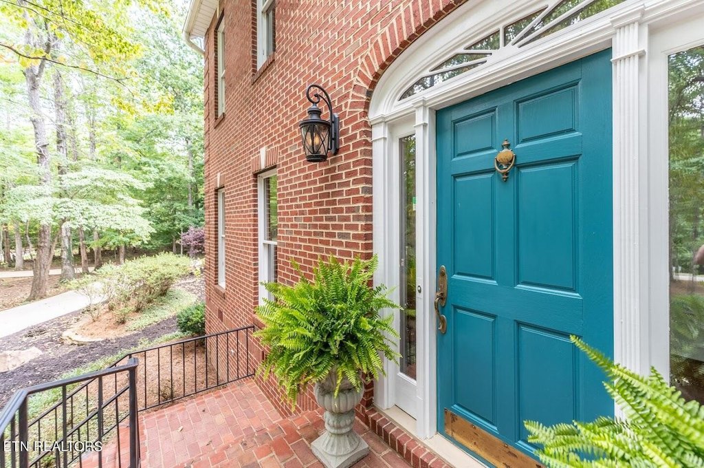 Crossville, Tennessee, 38555, United States, 3 Bedrooms Bedrooms, ,3.5 BathroomsBathrooms,Residential,Forsale,1995006