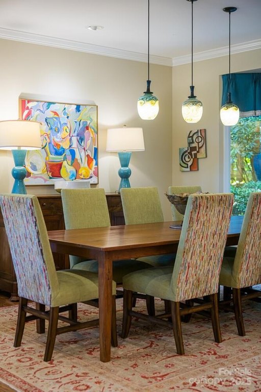 Flat Rock, North Carolina, 28731, United States, 3 Bedrooms Bedrooms, ,3.5 BathroomsBathrooms,Residential,Forsale,1985993