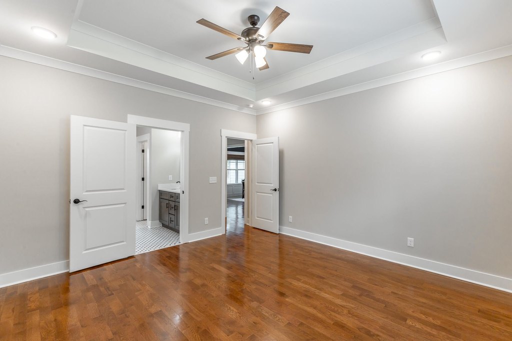 Harrison, Tennessee, 37341, United States, 3 Bedrooms Bedrooms, ,2.5 BathroomsBathrooms,Residential,Forsale,1995326