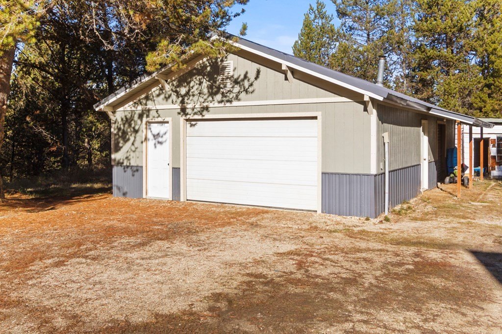 Cascade, Idaho, 83611, United States, 3 Bedrooms Bedrooms, ,2 BathroomsBathrooms,Residential,Forsale,1996718