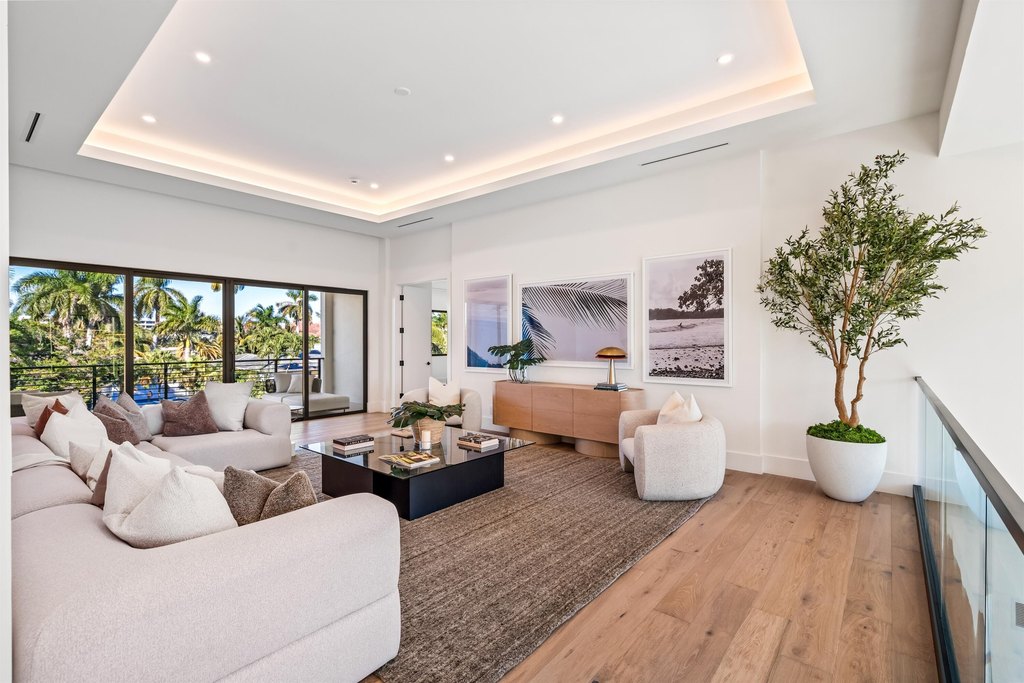 Delray Beach, Florida, 33483, United States, 5 Bedrooms Bedrooms, ,6.5 BathroomsBathrooms,Residential,Forsale,1905163