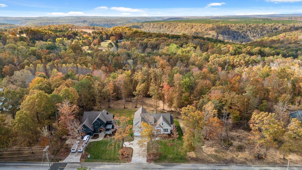 Soddy Daisy, Tennessee, 37379, United States, 4 Bedrooms Bedrooms, ,3.5 BathroomsBathrooms,Residential,Forsale,1995349