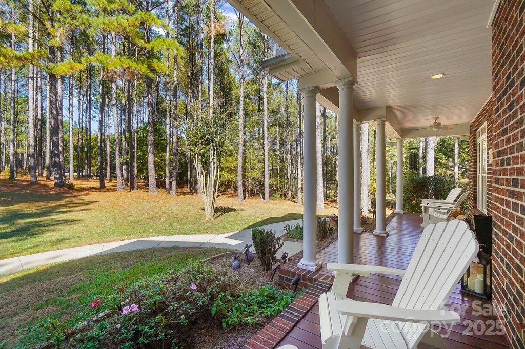 York, South Carolina, 29745, United States, 5 Bedrooms Bedrooms, ,4.5 BathroomsBathrooms,Residential,Forsale,2004558