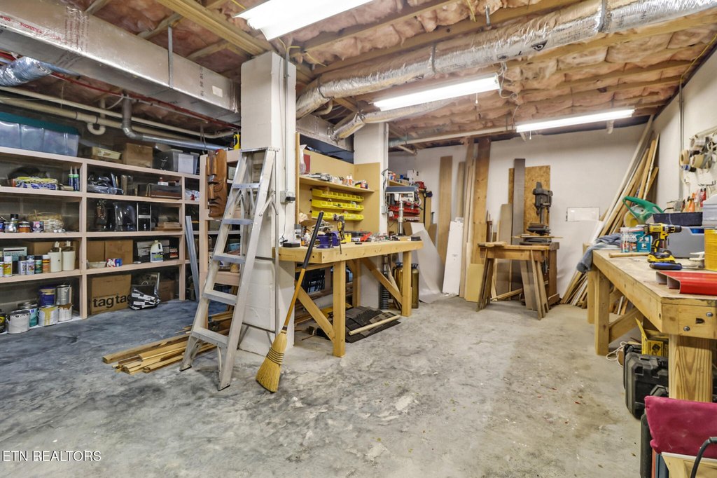 Fairfield Glade, Tennessee, 38558, United States, 3 Bedrooms Bedrooms, ,3 BathroomsBathrooms,Residential,Forsale,1996599