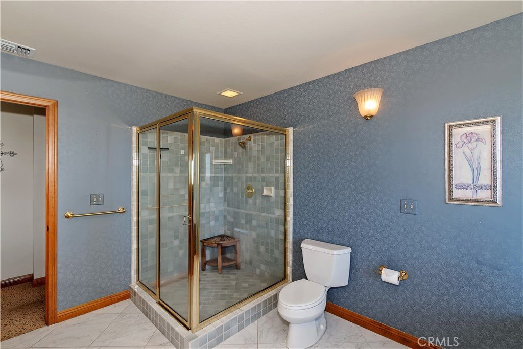 Lake Arrowhead, California, 92352, United States, 4 Bedrooms Bedrooms, ,3 BathroomsBathrooms,Residential,Forsale,2000289