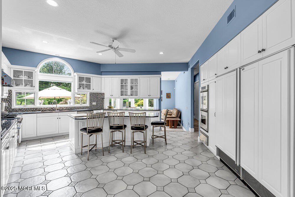 Wall, New Jersey, 07719, United States, 5 Bedrooms Bedrooms, ,5.5 BathroomsBathrooms,Residential,Forsale,1972303