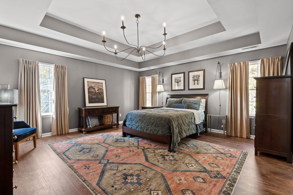 Signal Mountain, Tennessee, 37377, United States, 5 Bedrooms Bedrooms, ,3 BathroomsBathrooms,Residential,Forsale,2004663