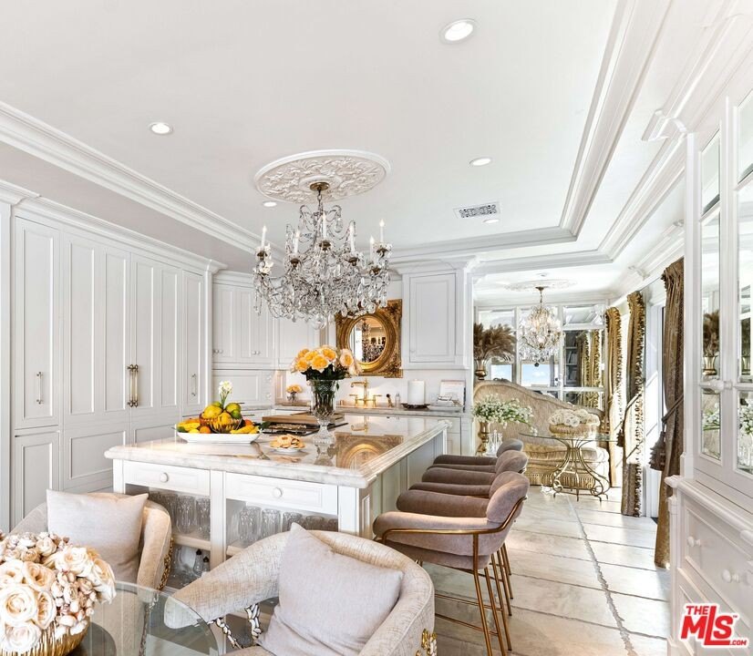 Malibu, California, 90265, United States, 3 Bedrooms Bedrooms, ,2.5 BathroomsBathrooms,Residential,Forsale,2009631