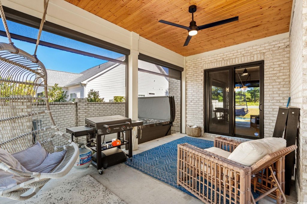 Myrtle Beach, South Carolina, 29577, United States, 5 Bedrooms Bedrooms, ,4.5 BathroomsBathrooms,Residential,Forsale,2008937