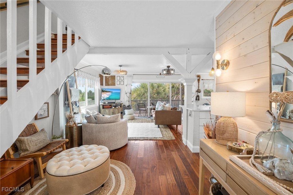 Sanibel, Florida, 33957, United States, 3 Bedrooms Bedrooms, ,2 BathroomsBathrooms,Residential,Forsale,1998641