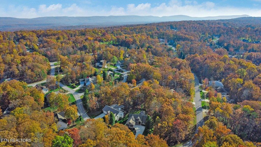 Crossville, Tennessee, 38558, United States, 3 Bedrooms Bedrooms, ,2 BathroomsBathrooms,Residential,Forsale,1996594