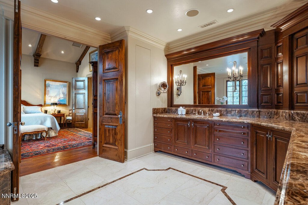 Reno, Nevada, 89511, United States, 6 Bedrooms Bedrooms, ,5.5 BathroomsBathrooms,Residential,Forsale,1929230