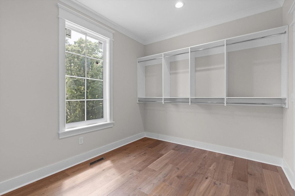 Soddy Daisy, Tennessee, 37379, United States, 4 Bedrooms Bedrooms, ,3.5 BathroomsBathrooms,Residential,Forsale,1995348