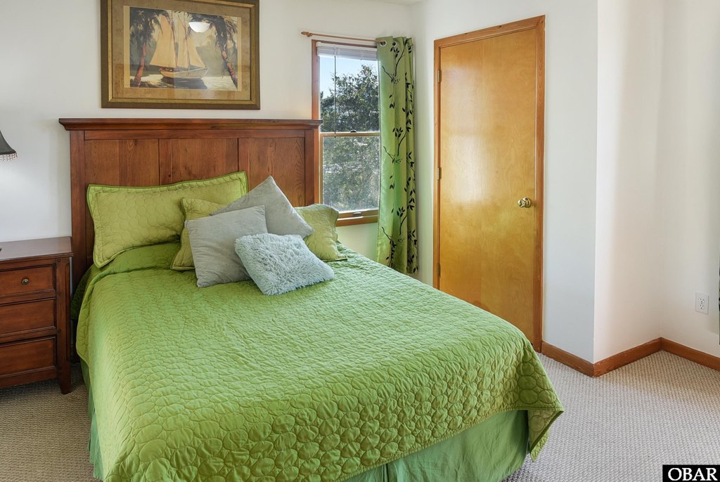 Corolla, North Carolina, 27927, United States, 5 Bedrooms Bedrooms, ,4.5 BathroomsBathrooms,Residential,Forsale,2004884