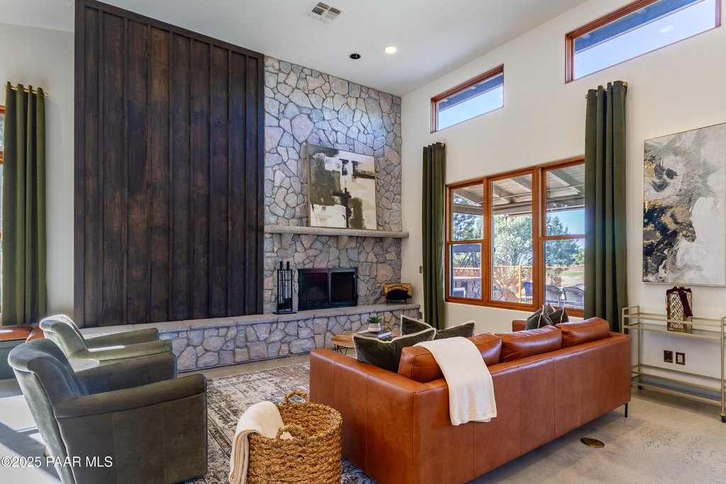 Prescott, Arizona, 86305, United States, 3 Bedrooms Bedrooms, ,3 BathroomsBathrooms,Residential,Forsale,2004520