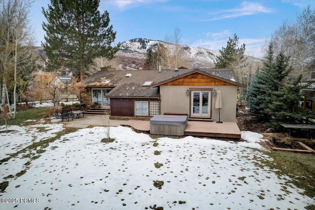 Park City, Utah, 84060, United States, 5 Bedrooms Bedrooms, ,4 BathroomsBathrooms,Residential,Forsale,2000247