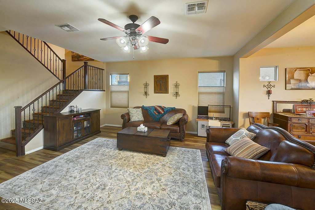 Tucson, Arizona, 85742, United States, 5 Bedrooms Bedrooms, ,3 BathroomsBathrooms,Residential,Forsale,2007360