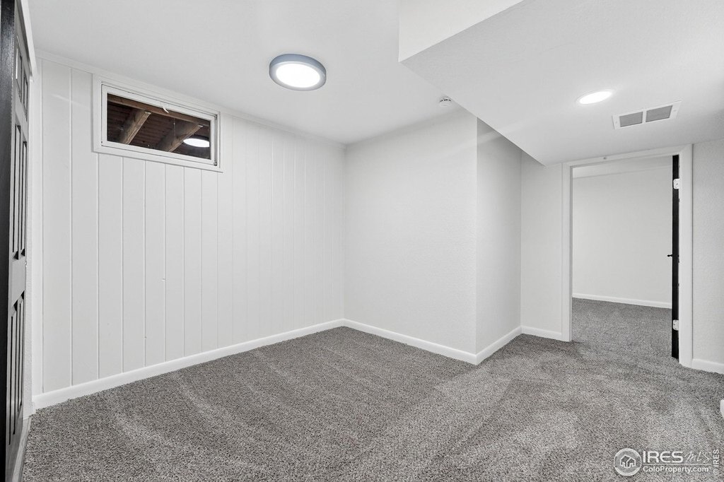 Loveland, Colorado, 80537, United States, 3 Bedrooms Bedrooms, ,2 BathroomsBathrooms,Residential,Forsale,2009191