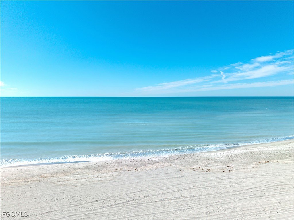 Captiva, Florida, 33924, United States, 5 Bedrooms Bedrooms, ,5.5 BathroomsBathrooms,Residential,Forsale,2011565