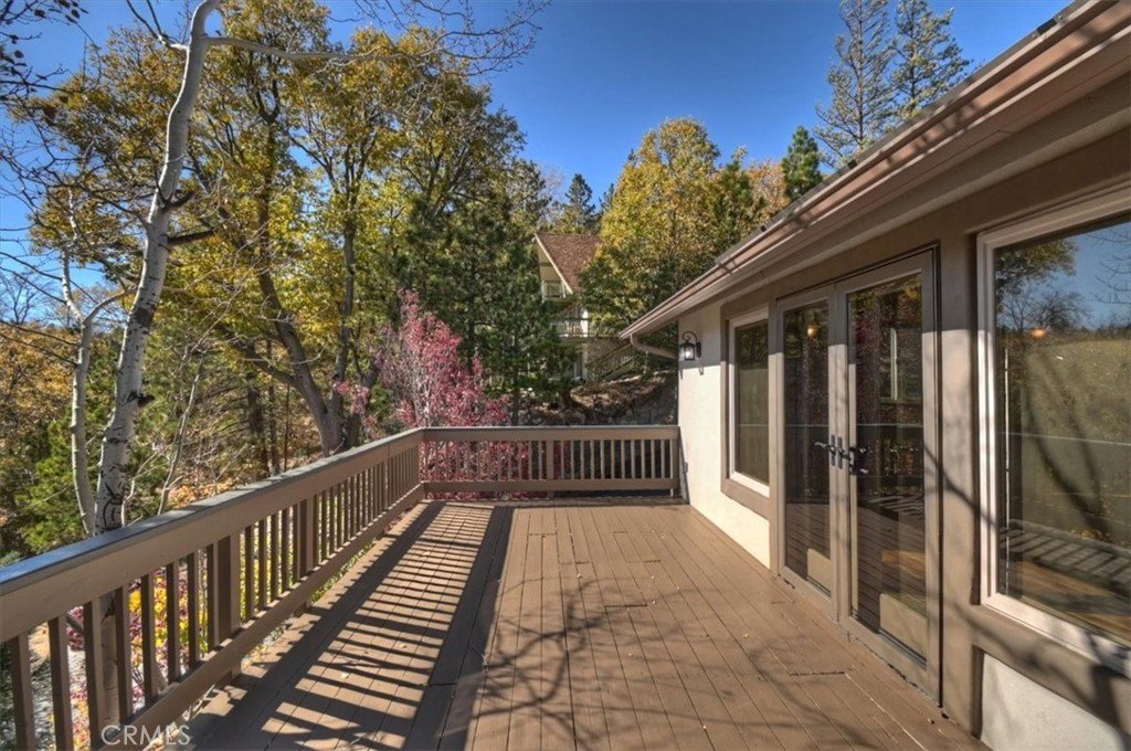 Lake Arrowhead, California, 92352, United States, 4 Bedrooms Bedrooms, ,3 BathroomsBathrooms,Residential,Forsale,2000288