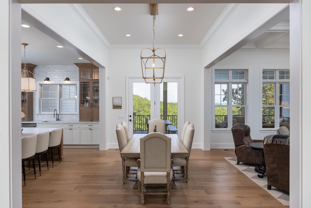 Ooltewah, Tennessee, 37363, United States, 5 Bedrooms Bedrooms, ,4.5 BathroomsBathrooms,Residential,Forsale,2009604