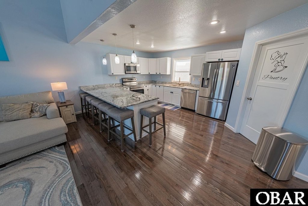 Avon, North Carolina, 27915, United States, 3 Bedrooms Bedrooms, ,3.5 BathroomsBathrooms,Residential,Forsale,2004891