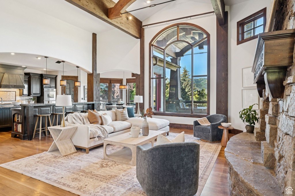 Park City, Utah, 84098, United States, 5 Bedrooms Bedrooms, ,4.5 BathroomsBathrooms,Residential,Forsale,2000236