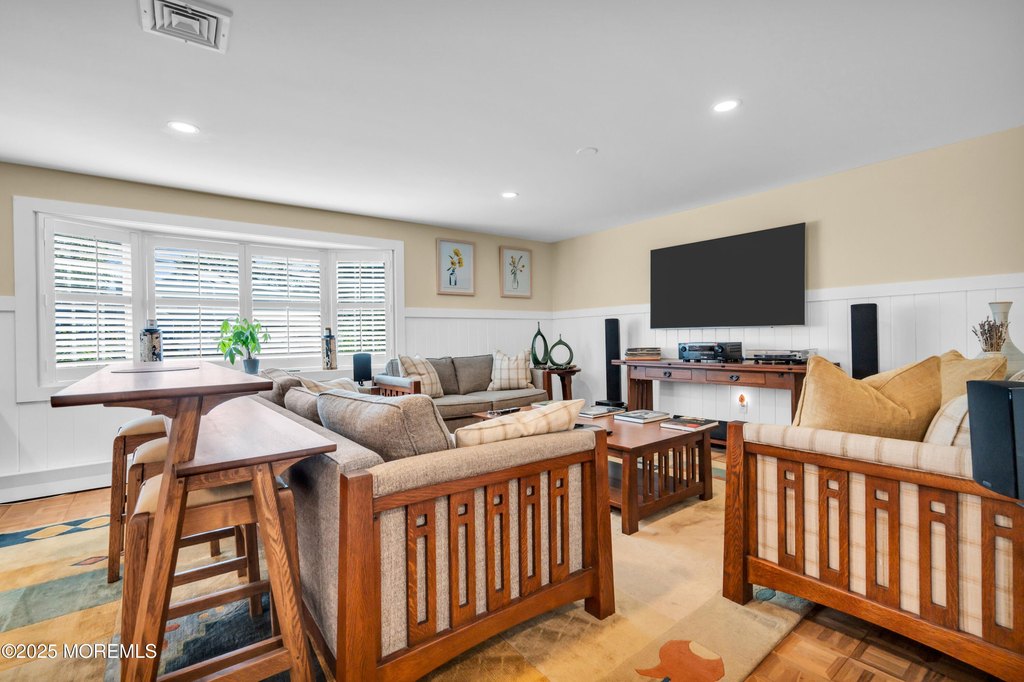 Toms River, New Jersey, 08755, United States, 4 Bedrooms Bedrooms, ,2.5 BathroomsBathrooms,Residential,Forsale,2004118