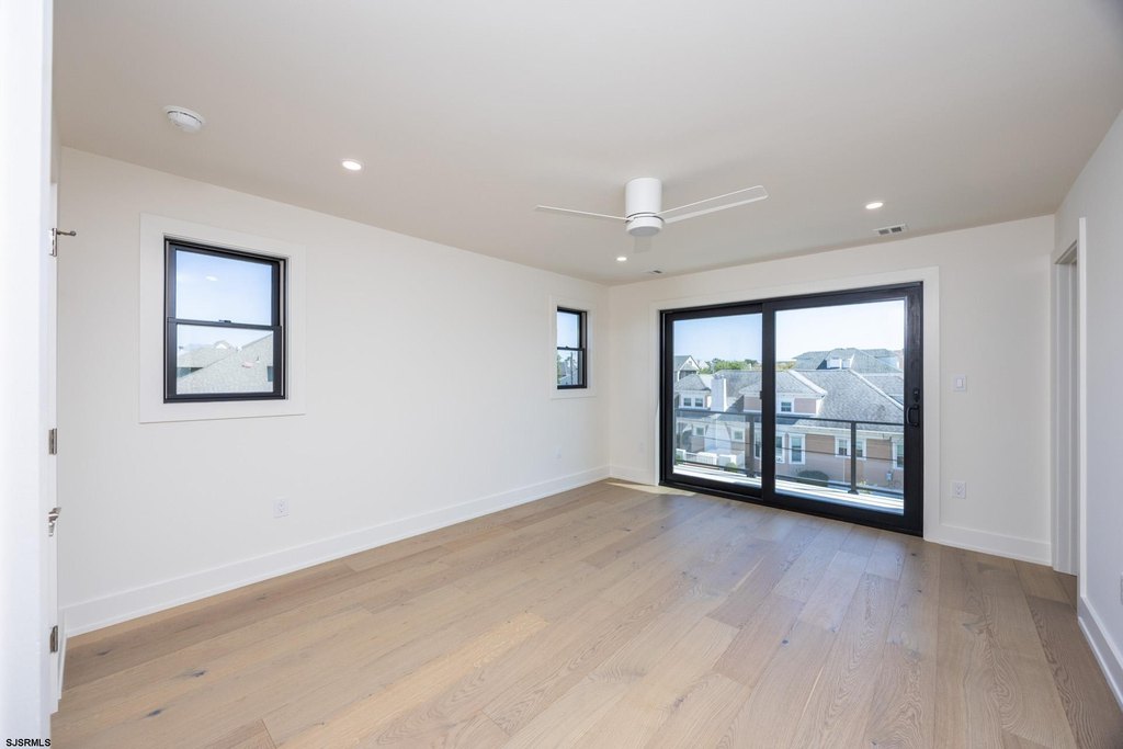 Ventnor, New Jersey, 08406, United States, 6 Bedrooms Bedrooms, ,6 BathroomsBathrooms,Residential,Forsale,2004612