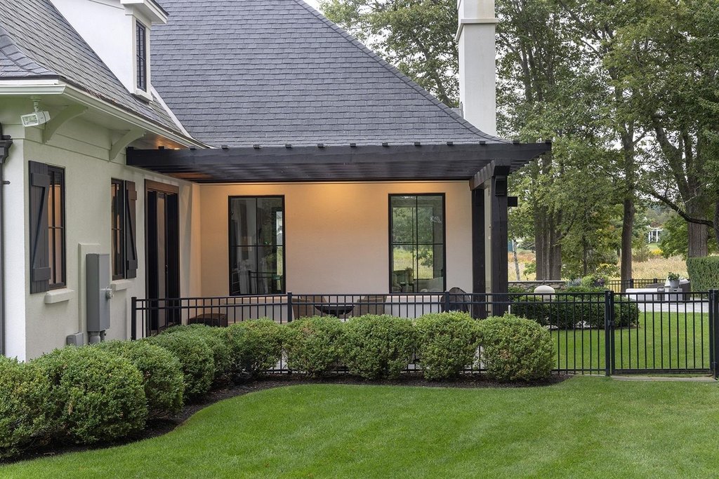 North Hampton, New Hampshire, 03862, United States, 4 Bedrooms Bedrooms, ,3.5 BathroomsBathrooms,Residential,Forsale,2004720