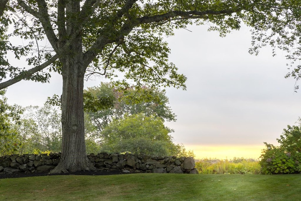 North Hampton, New Hampshire, 03862, United States, 4 Bedrooms Bedrooms, ,3.5 BathroomsBathrooms,Residential,Forsale,2004720