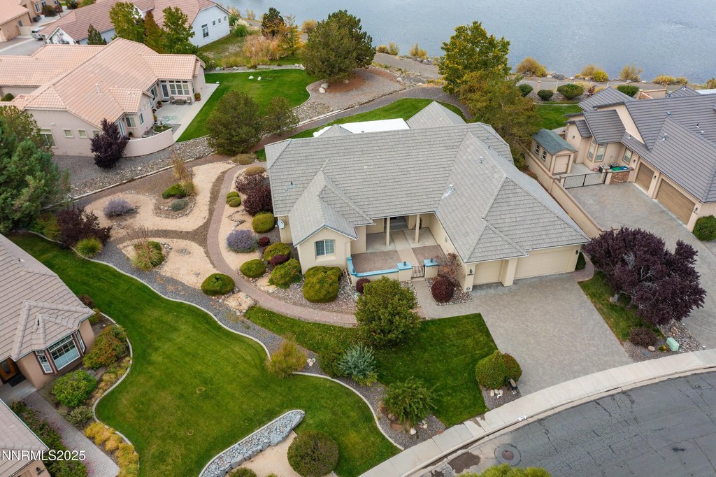 Reno, Nevada, 89502, United States, 3 Bedrooms Bedrooms, ,2.5 BathroomsBathrooms,Residential,Forsale,2012831