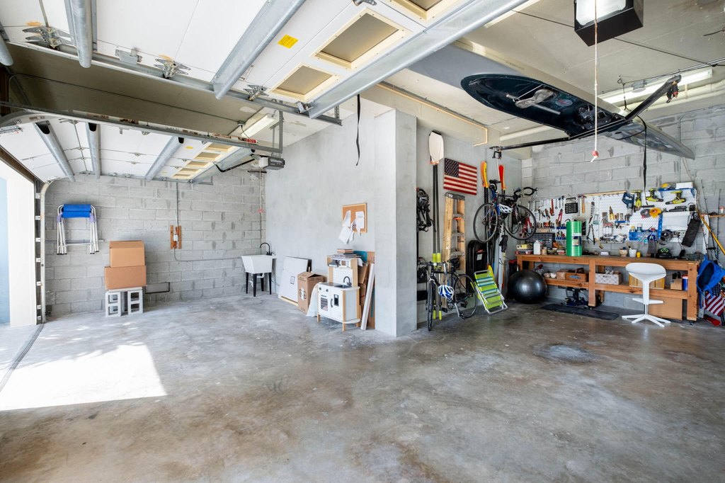 Plantation Key, Florida, 33036, United States, 2 Bedrooms Bedrooms, ,2 BathroomsBathrooms,Residential,Forsale,2011122