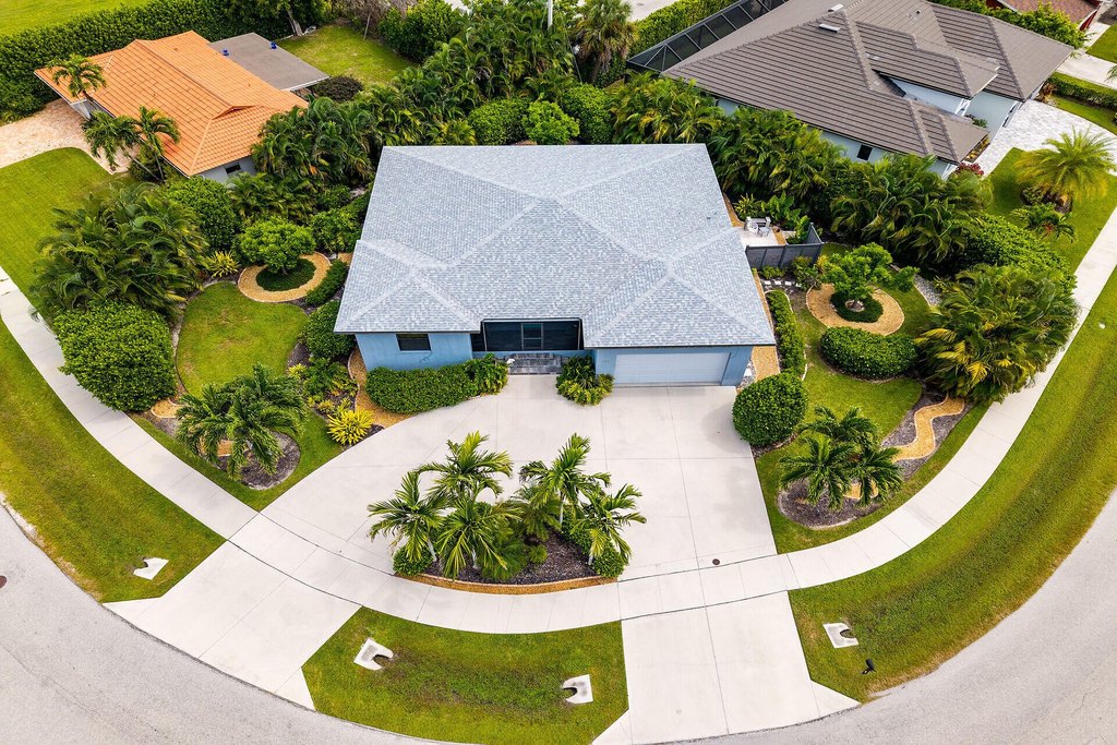 Marco Island, Florida, 34145, United States, 2 Bedrooms Bedrooms, ,2.5 BathroomsBathrooms,Residential,Forsale,2004762